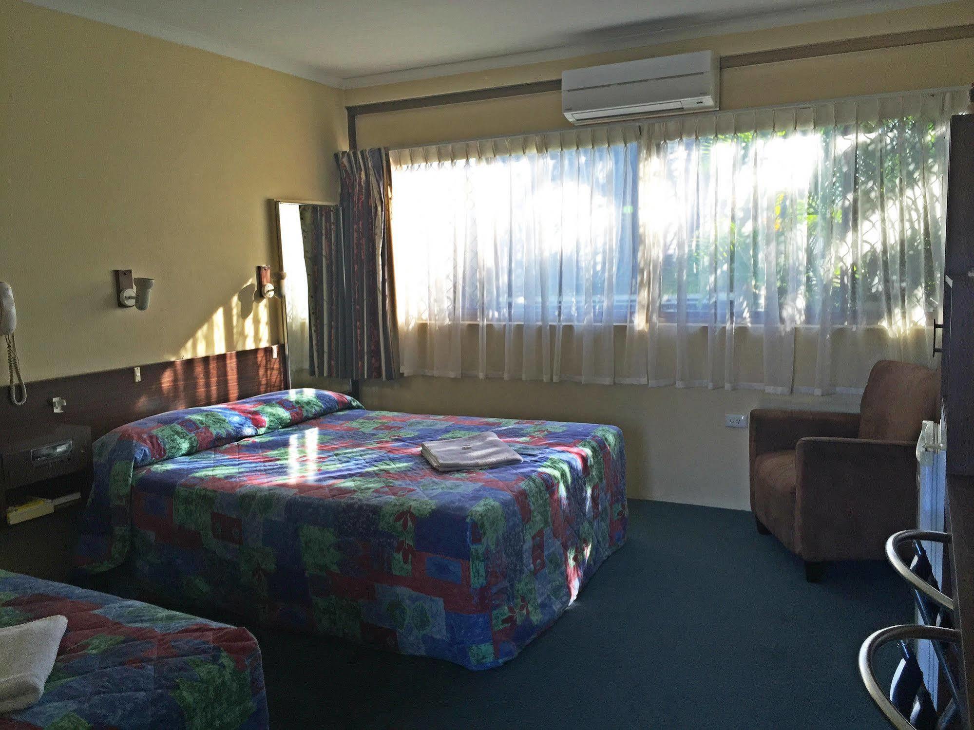 Casa Nostra Motel Mackay Buitenkant foto